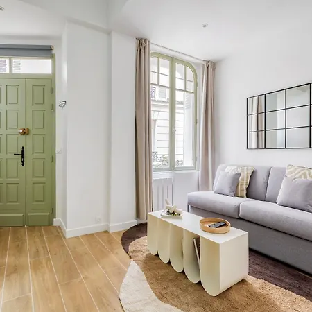 Proche Tour Eiffel Appartement Parijs